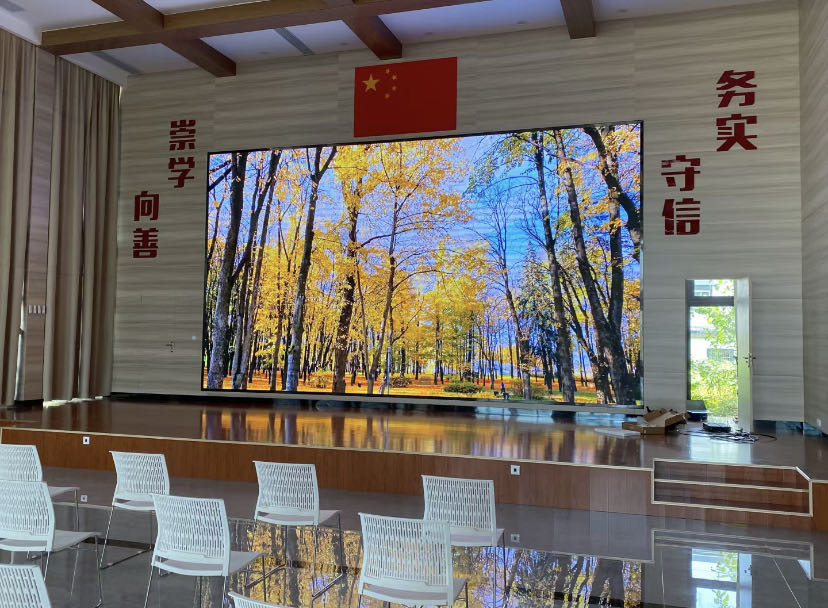 室內(nèi)小間led顯示屏
